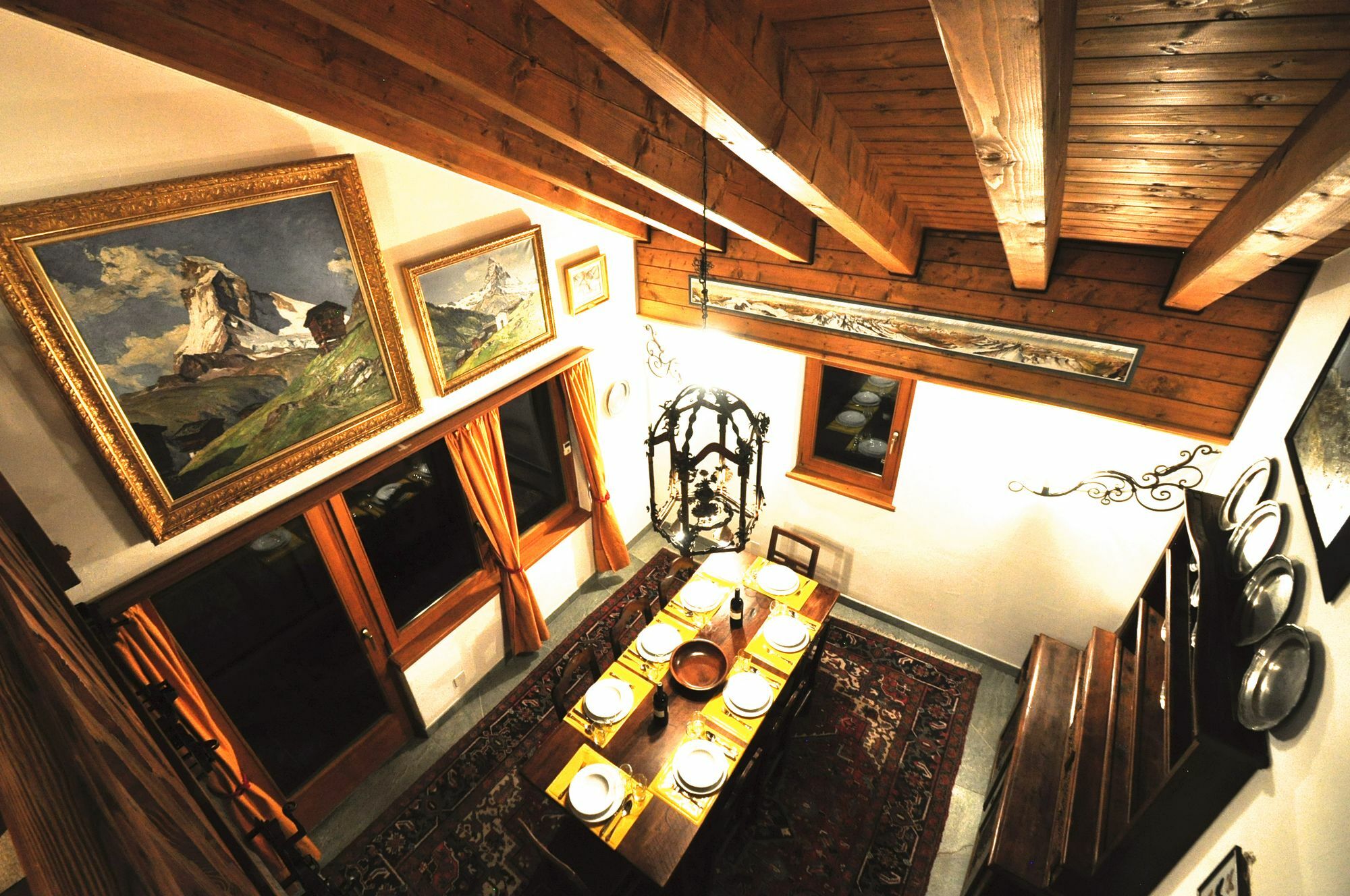 Haus Tiefbach - Apartment Cervino ツェルマット エクステリア 写真